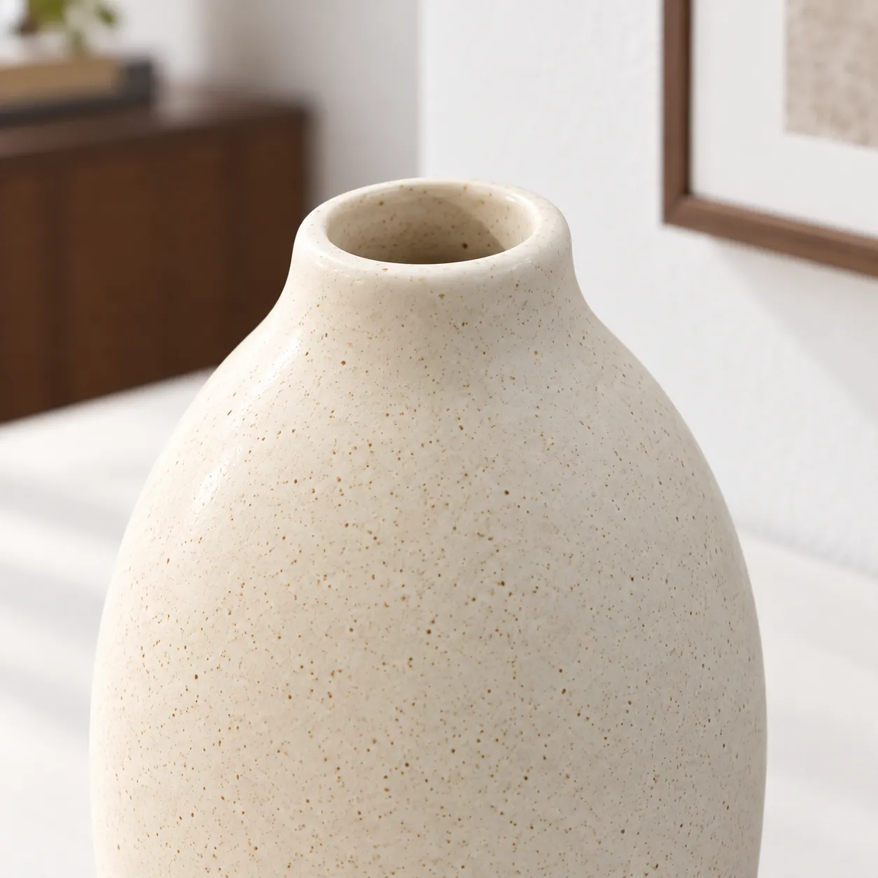 Ivory Oval Bud Vase - detail view