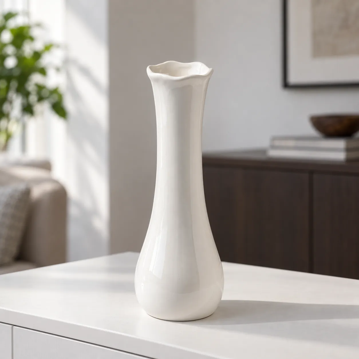 White Scallop Vase - lead view